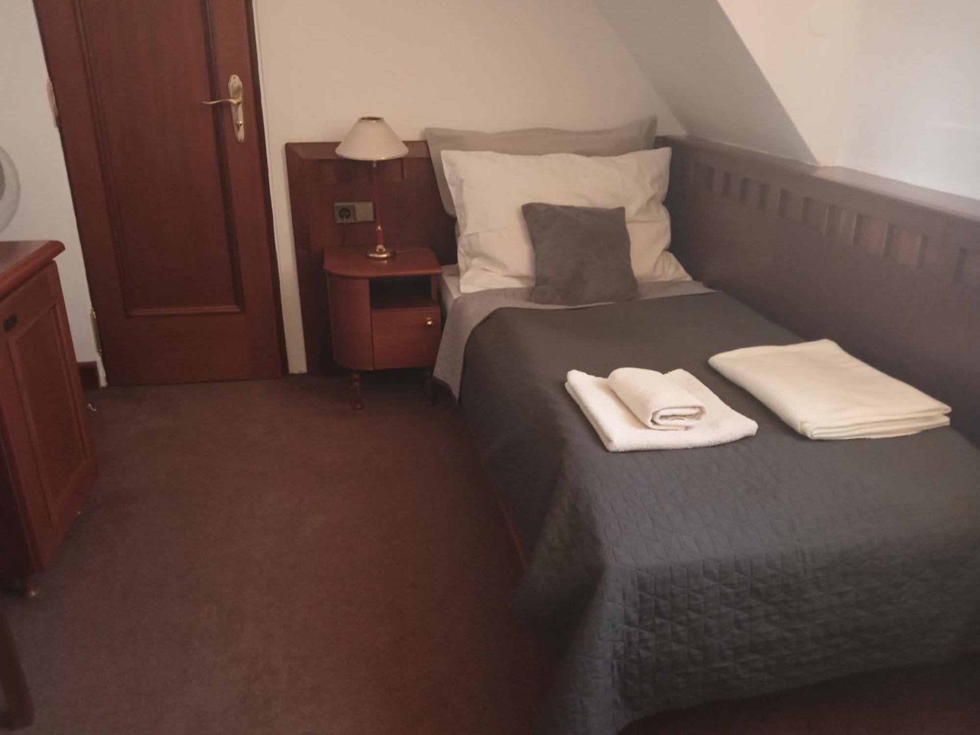 Retro Hotel Villa Ostrava Luaran gambar