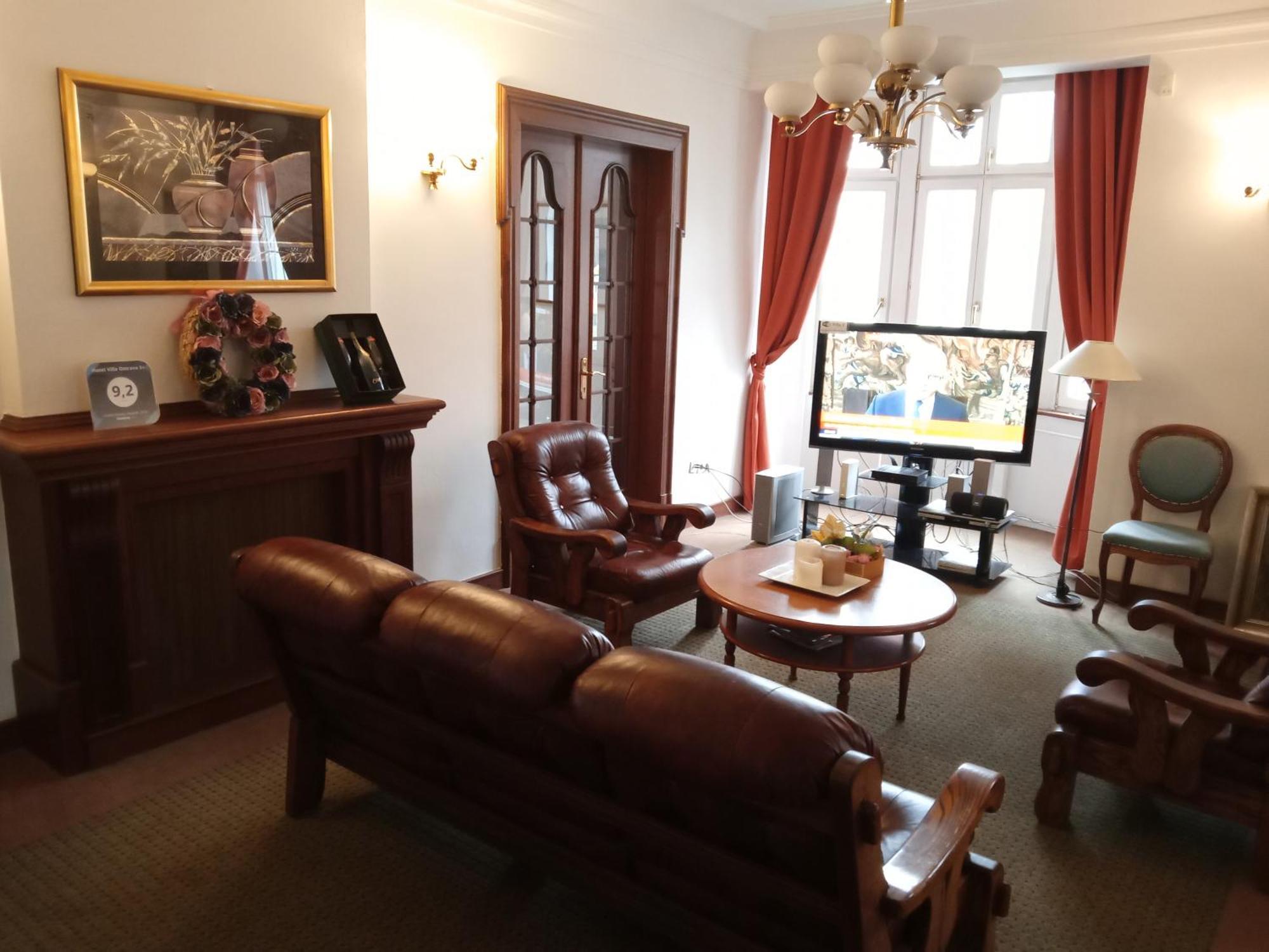 Retro Hotel Villa Ostrava Luaran gambar