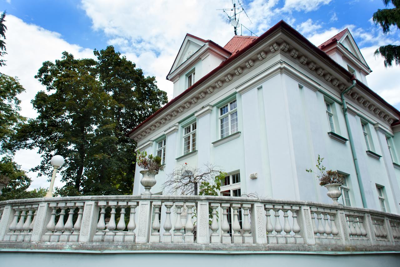 Retro Hotel Villa Ostrava Luaran gambar